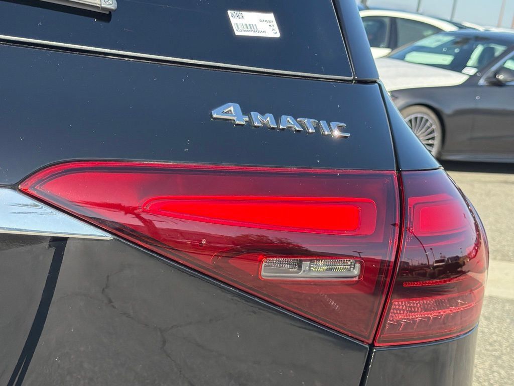 Certified 2025 Mercedes-Benz GLE 450e 4MATIC image 14