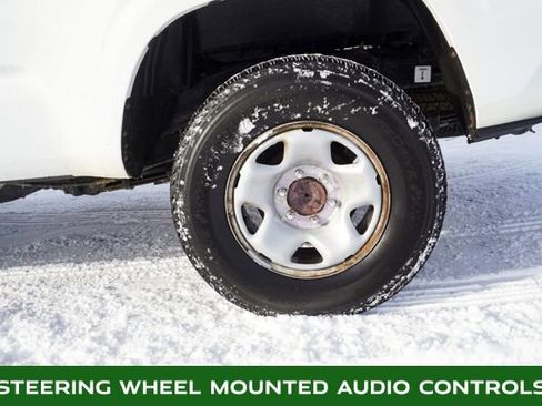 Used 2021 Toyota Tacoma SR image 6