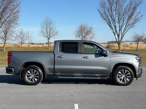 Used 2020 Chevrolet Silverado 1500 RST image 9