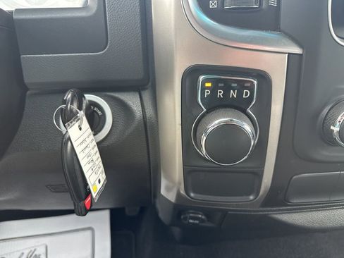 Used 2019 RAM 1500 Classic SLT image 22