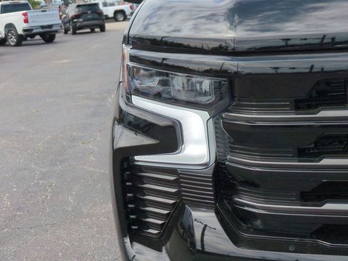 New 2026 Chevrolet Silverado 1500 High Country w/ Midnight Edition AWD/4WD image 10