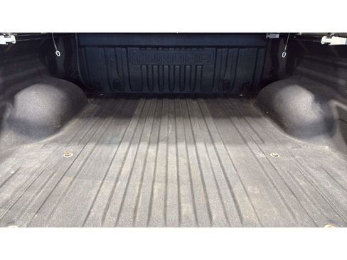 Used 2018 Toyota Tundra Platinum AWD/4WD image 7