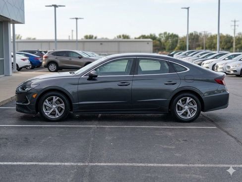Used 2025 Hyundai Sonata SEL FWD image 5