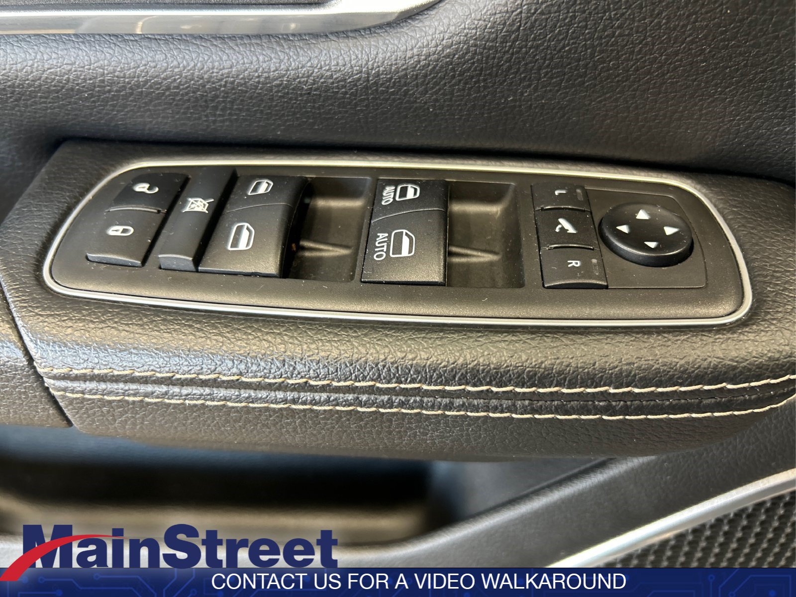Used 2021 RAM 1500 Laramie AWD/4WD image 29