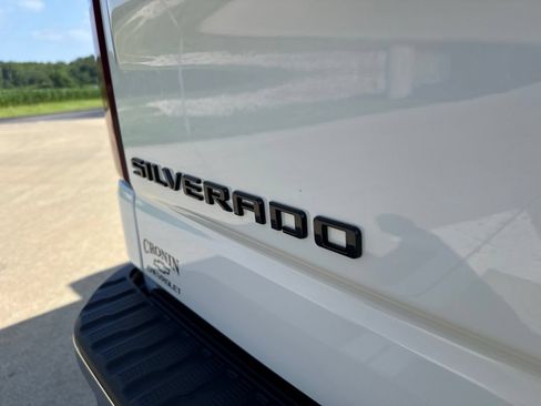 New 2026 Chevrolet Silverado 1500 LT w/ LPO, Dark Essentials Package AWD/4WD image 8