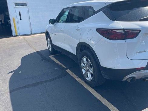 Used 2021 Chevrolet Blazer LT AWD/4WD image 2