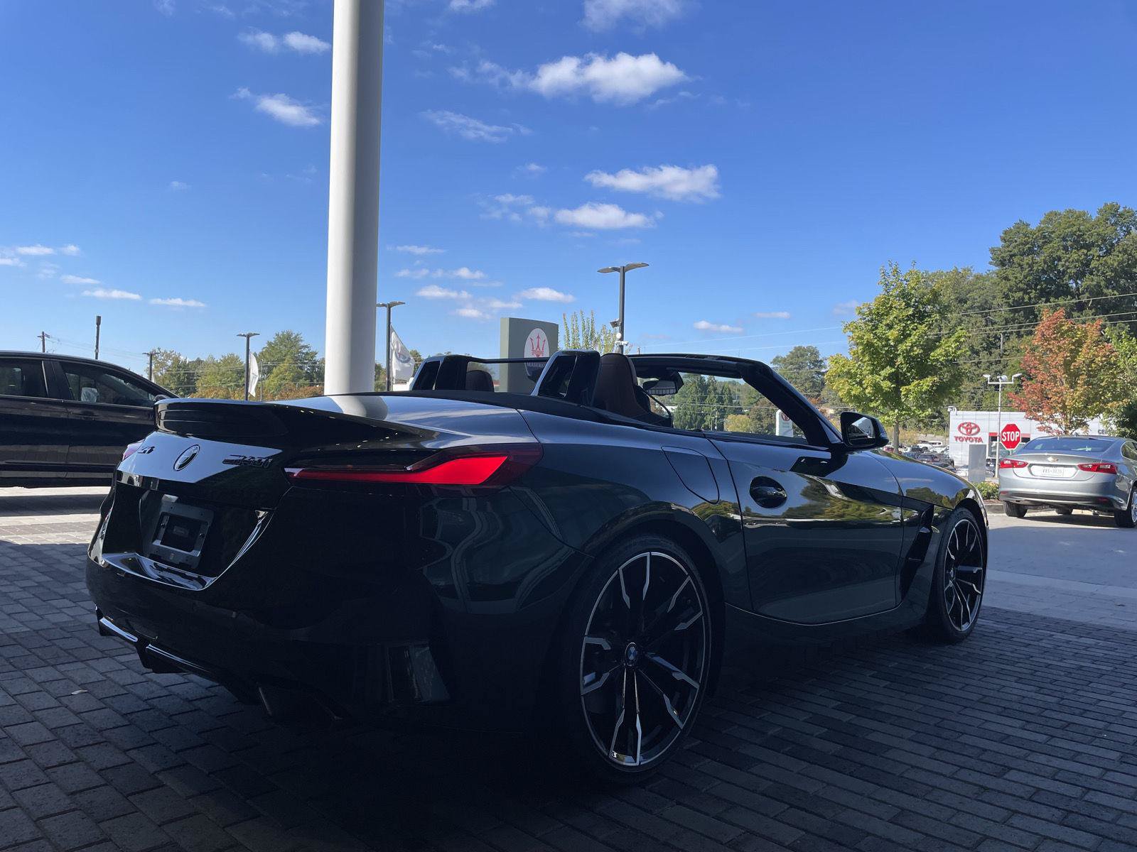 Used 2026 BMW Z4 M40i w/ Premium Package RWD image 13