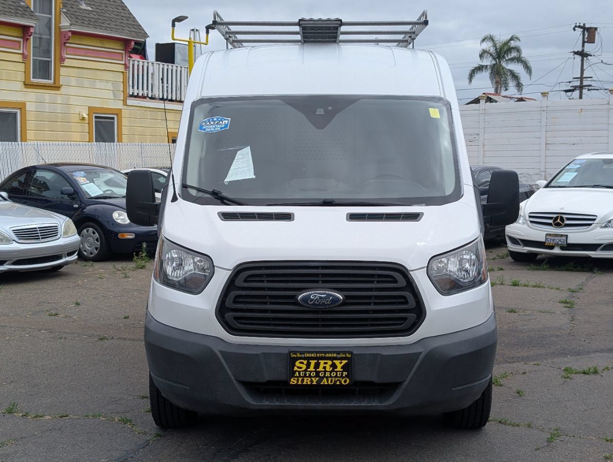 Used 2018 Ford Transit 250 148 Medium Roof RWD image 5