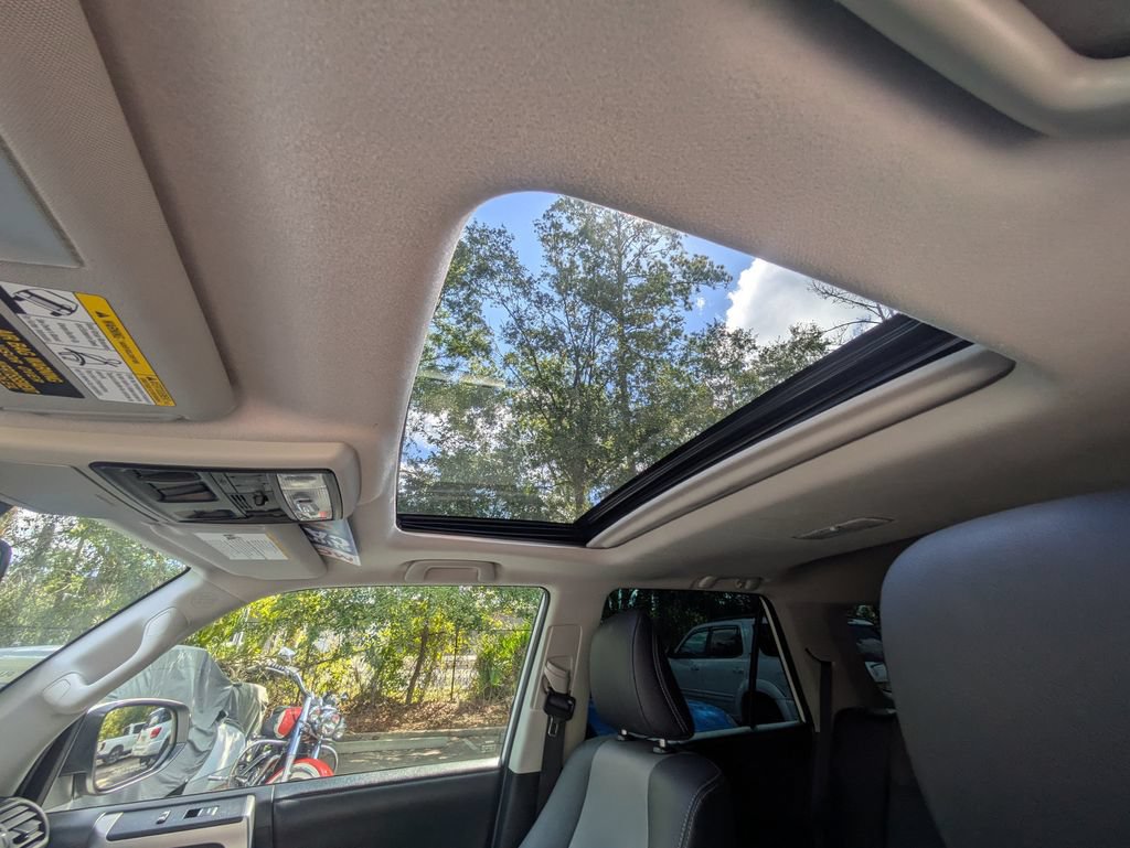 Used 2024 Toyota 4Runner SR5 Premium w/ Moonroof Package RWD image 20