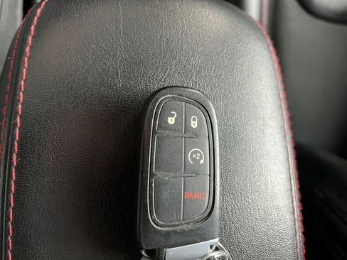 Used 2019 Jeep Cherokee Trailhawk w/ Cold Weather Group image 23