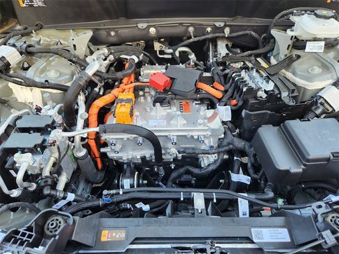 New 2026 Cadillac Vistiq Sport image 23