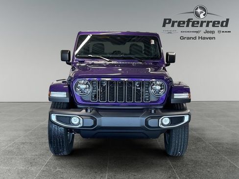 New 2026 Jeep Gladiator Mojave AWD/4WD image 13