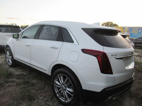 Used 2022 Cadillac XT5 Premium Luxury w/ Platinum Package FWD image 4
