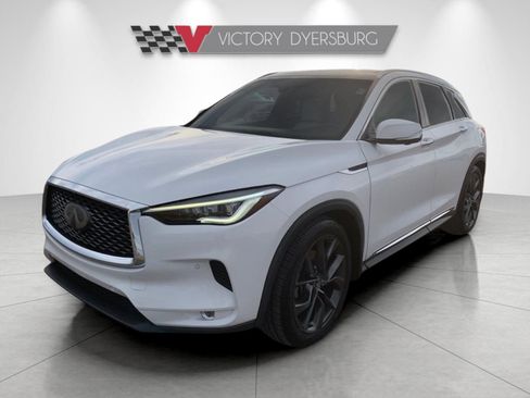 Used 2019 INFINITI QX50 Essential w/ Sensory Package image 4