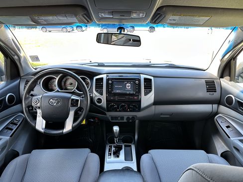 Used 2015 Toyota Tacoma 4x4 Double Cab w/ TRD Sport Package image 21
