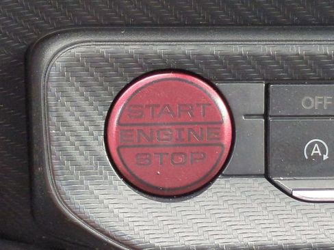 Used 2025 Ford Mustang Convertible image 25