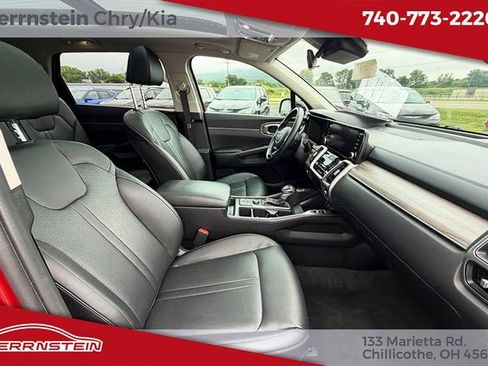 Used 2022 Kia Sorento S w/ Panoramic Sunroof Package AWD/4WD image 28