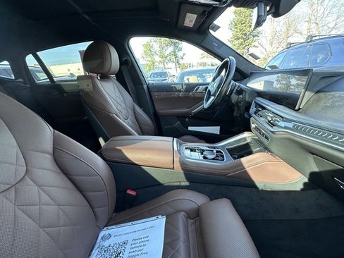 Certified 2024 BMW X6 xDrive40i w/ M Sport Professional Package image 5
