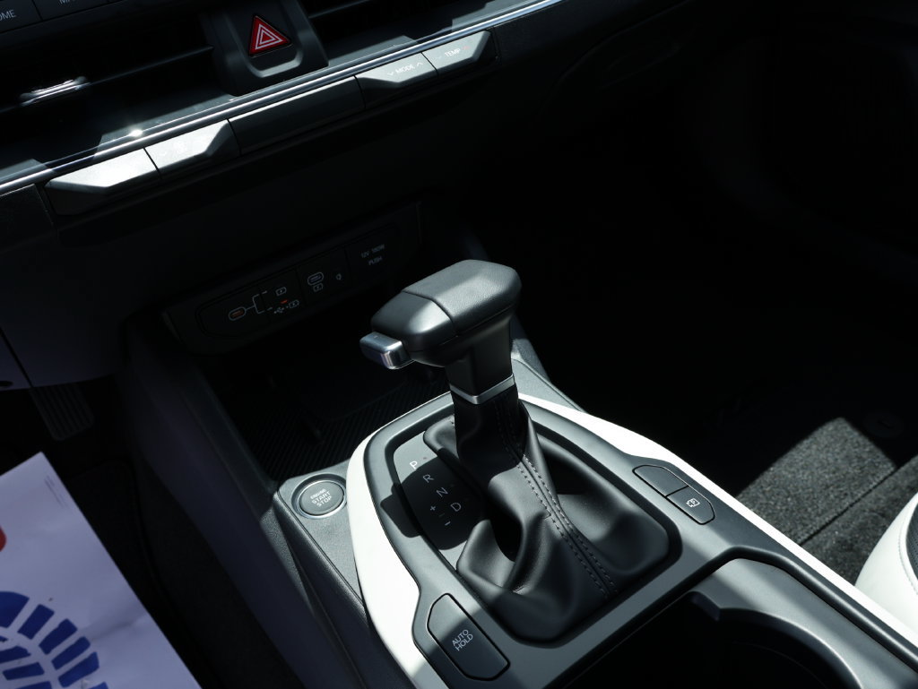 New 2026 Kia K4 GT-Line w/ GT-Line Premium Package FWD image 33