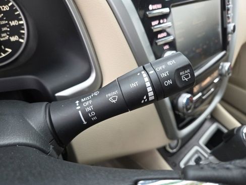 Used 2019 Nissan Murano Platinum image 57