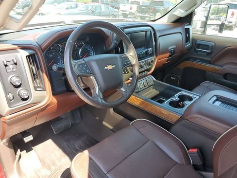Used 2017 Chevrolet Silverado 2500 High Country w/ Duramax Plus Package AWD/4WD image 18
