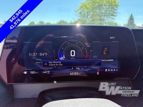 Used 2025 Chevrolet Traverse Z71 w/ Driver Confidence Package AWD/4WD image 17