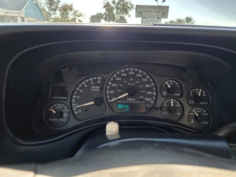 Used 2002 GMC Sierra 2500 2WD Regular Cab HD image 21