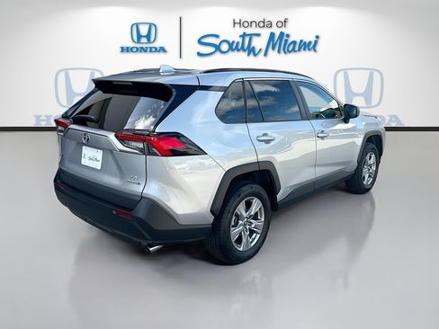 Used 2024 Toyota RAV4 LE AWD/4WD image 7