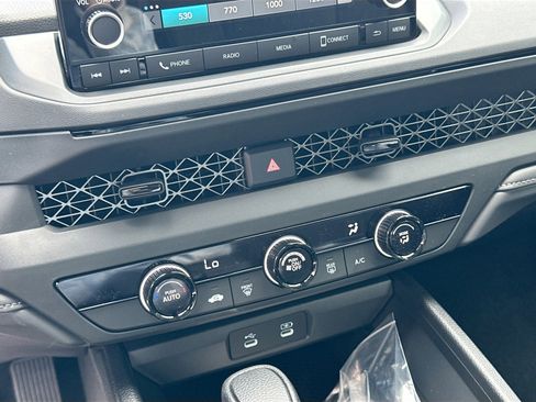 New 2025 Honda Accord LX image 12