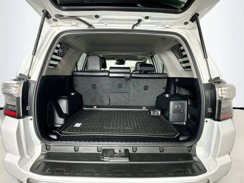 Certified 2024 Toyota 4Runner TRD Off-Road Premium w/ Moonroof Package AWD/4WD image 27