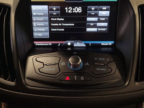 Used 2015 Ford Escape SE w/ Equipment Group 201A image 25