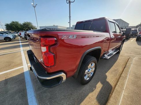 Used 2022 Chevrolet Silverado 2500 LTZ w/ LTZ Plus Package AWD/4WD image 3