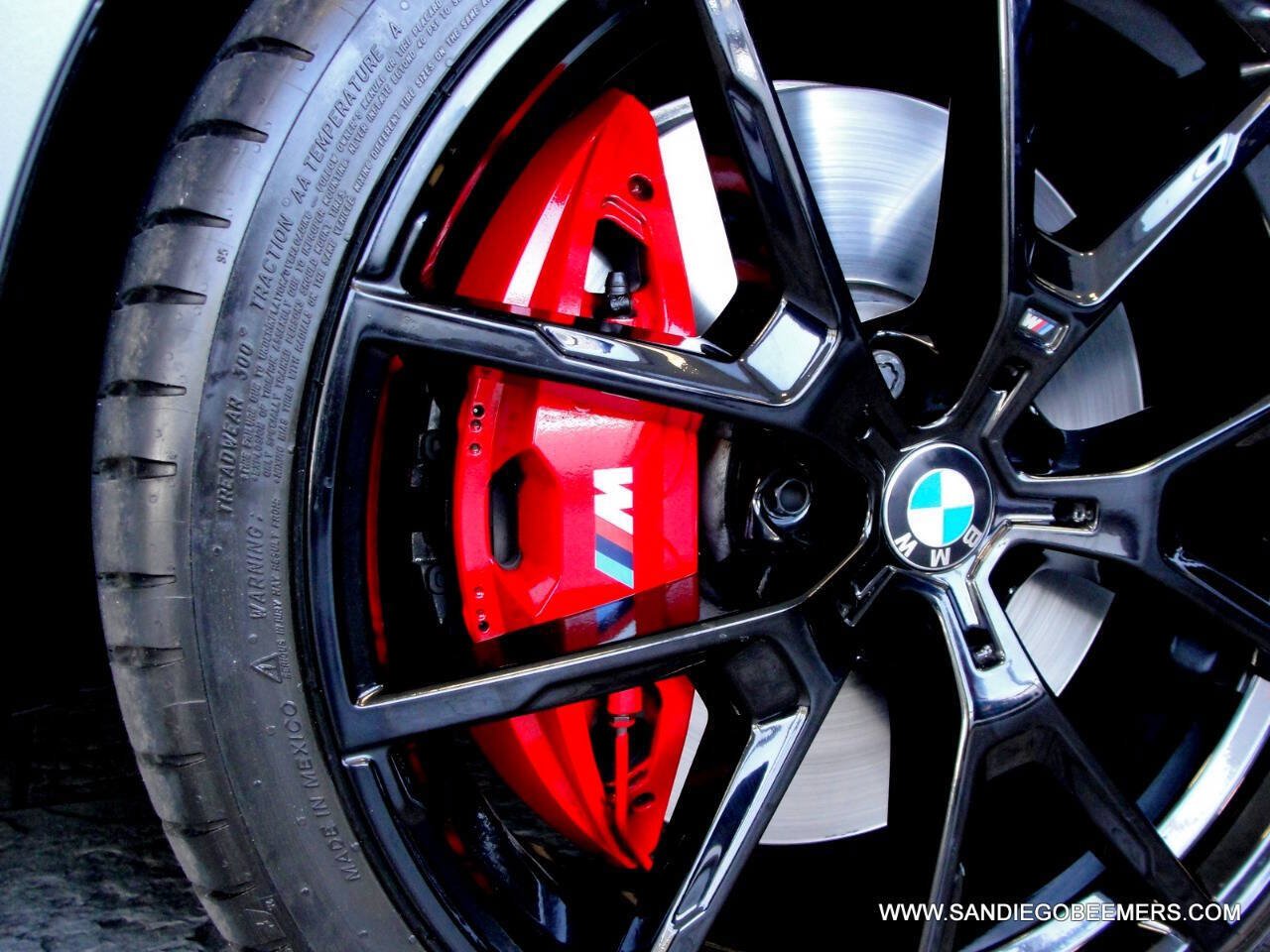 Used 2023 BMW 540i w/ M Sport Package RWD image 4