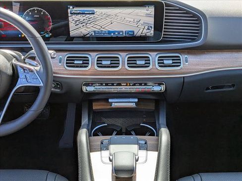 Used 2026 Mercedes-Benz GLE 350 4MATIC image 11