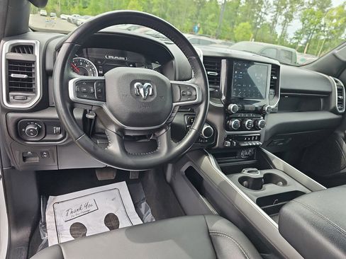 Used 2023 RAM 1500 Big Horn AWD/4WD image 16