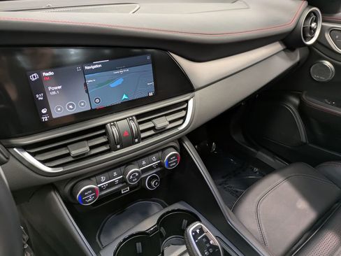 Used 2025 Alfa Romeo Giulia AWD w/ Driving Assist Package image 13