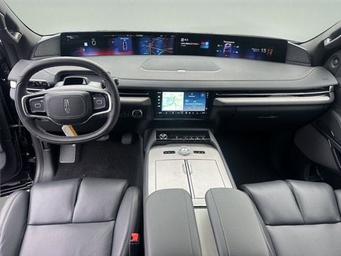 New 2026 Lincoln Navigator Reserve w/ Jet Appearance Package AWD/4WD image 12