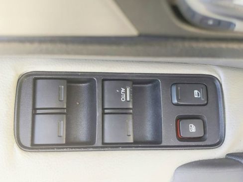 Used 2010 Honda CR-V EX-L image 16