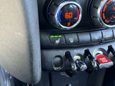 Certified 2024 MINI Cooper S FWD image 27