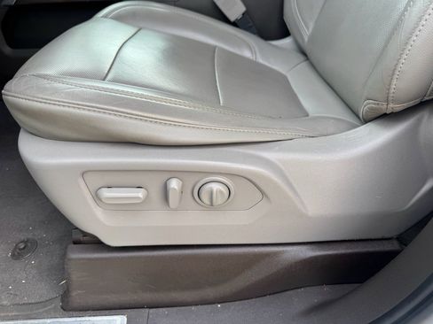 Used 2020 GMC Sierra 1500 SLT w/ SLT Premium Package image 22