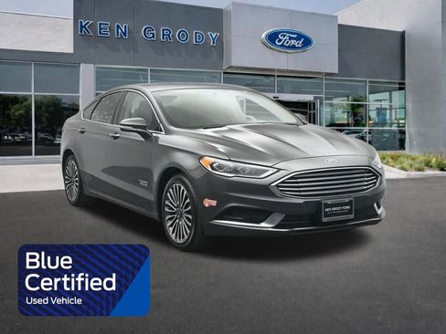 Used 2018 Ford Fusion Energi SE image 1