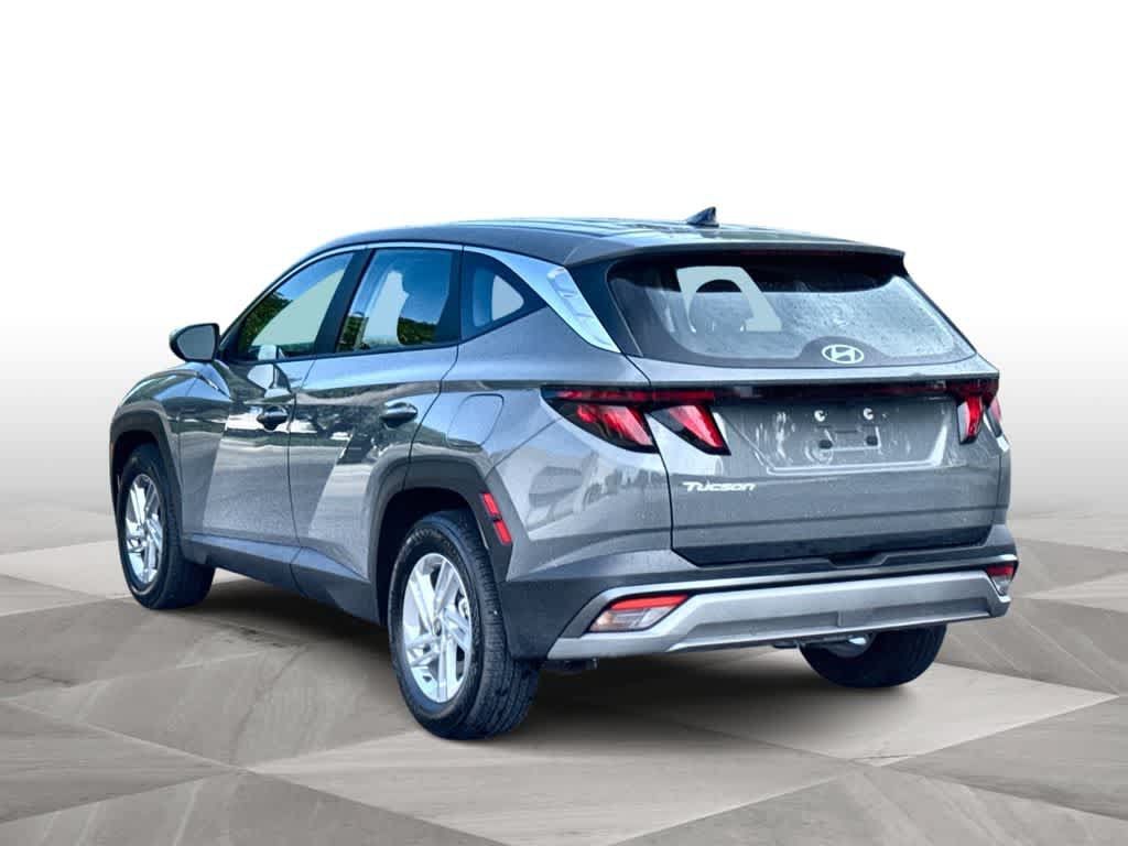 Used 2026 Hyundai Tucson SE FWD image 6