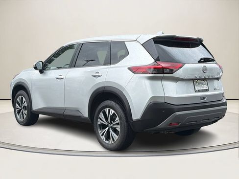 Used 2023 Nissan Rogue SV AWD/4WD image 4