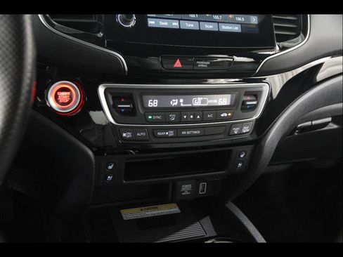 Used 2019 Honda Passport Elite image 16