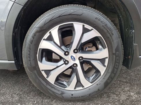 Certified 2022 Subaru Outback Touring XT image 9