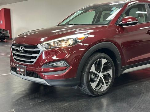 Used 2017 Hyundai Tucson Sport AWD/4WD image 11