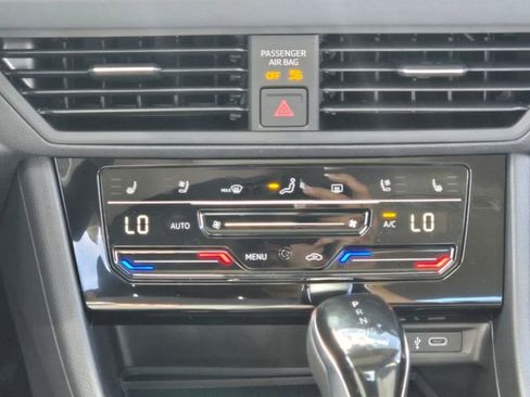 New 2026 Volkswagen Jetta SEL FWD image 17