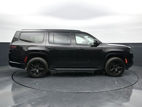 Used 2024 Jeep Wagoneer Series II AWD/4WD image 8