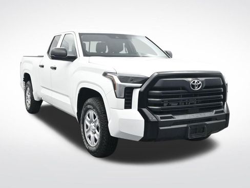 Used 2022 Toyota Tundra SR w/ SR Tow Package RWD image 3
