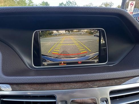 Used 2016 Mercedes-Benz E 350 4MATIC Sedan image 18